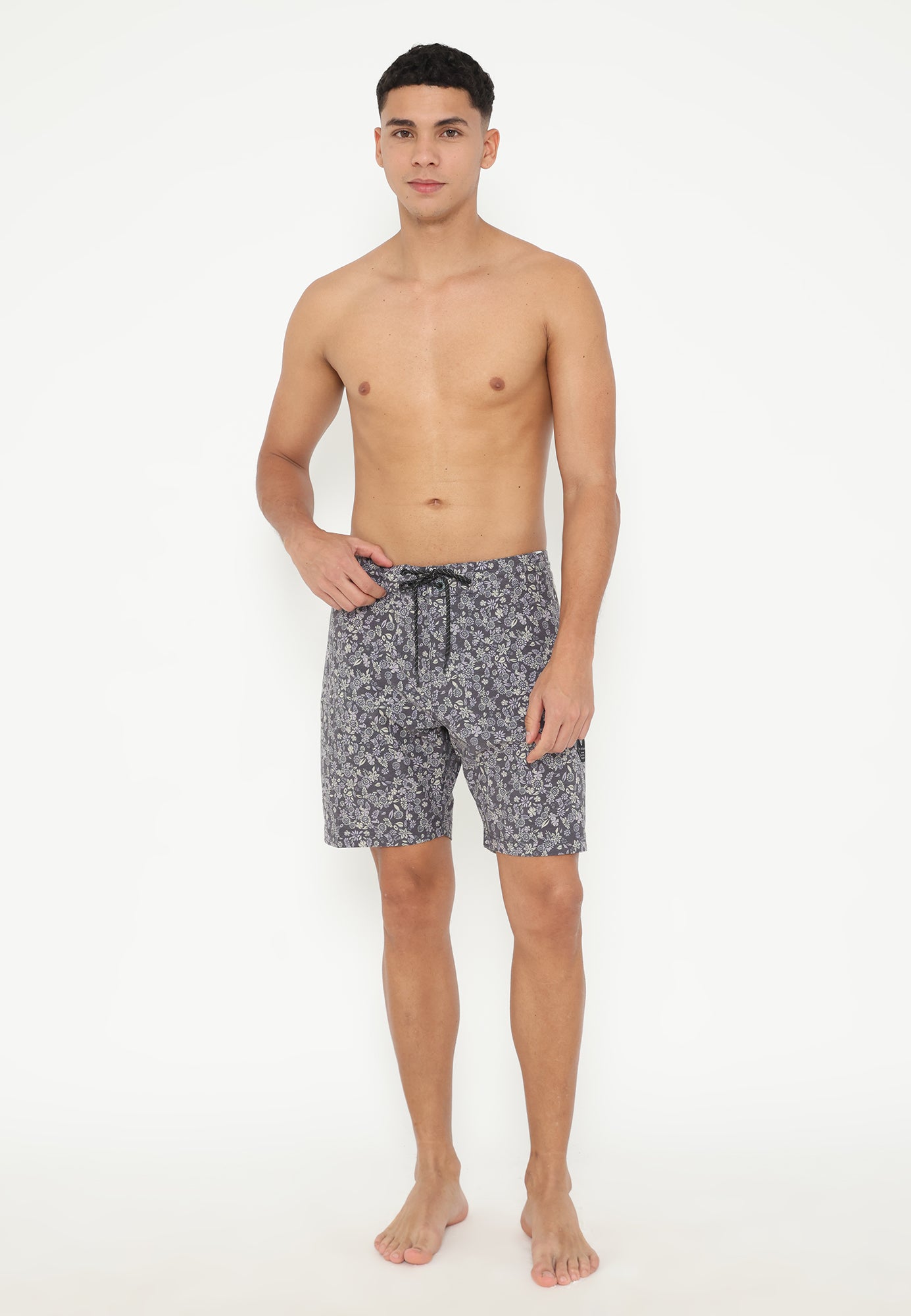VISSLA-SUNGARDEN 17.5" BOARDSHORT