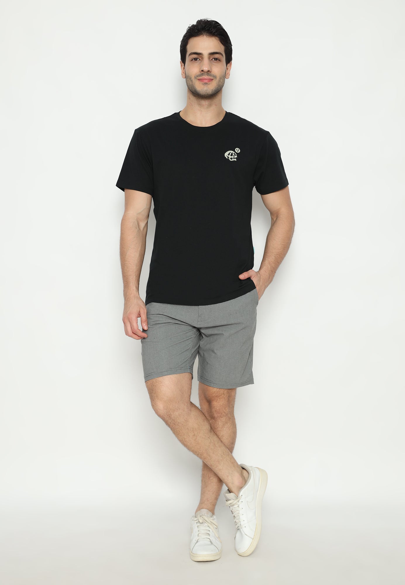 VISSLA-RESIN HEADS PREMIUM ORGANIC TEE