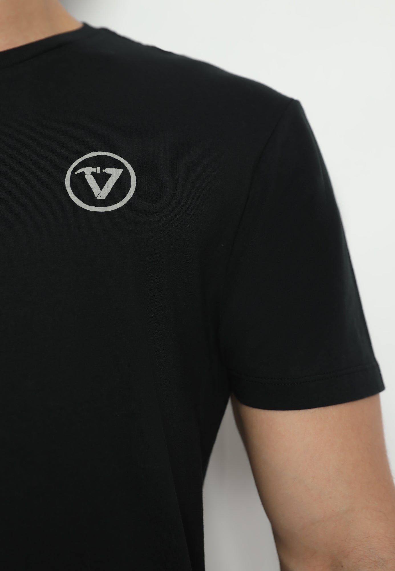 VISSLA-SUPER WOLF PREMIUM TEE