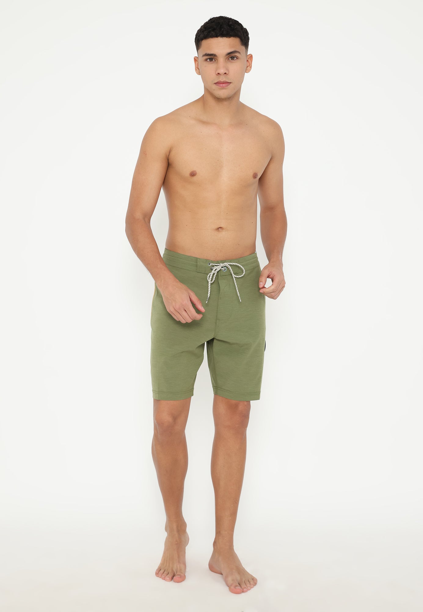 VISSLA-SOLID SETS 18.5" BOARDSHORT