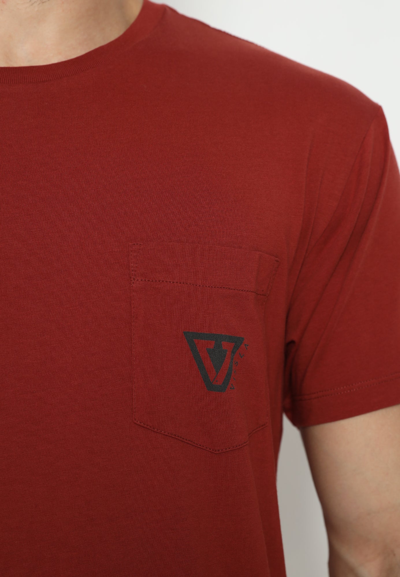 VISSLA-ESTABLISHED PREMIUM ORGANIC PKT TEE