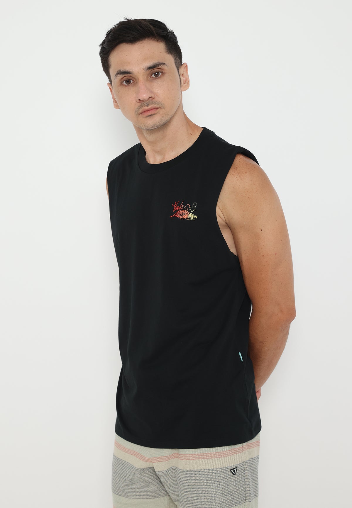 VISSLA-WAVE POOL WARRIOR ORGANIC MUSCLE TEE