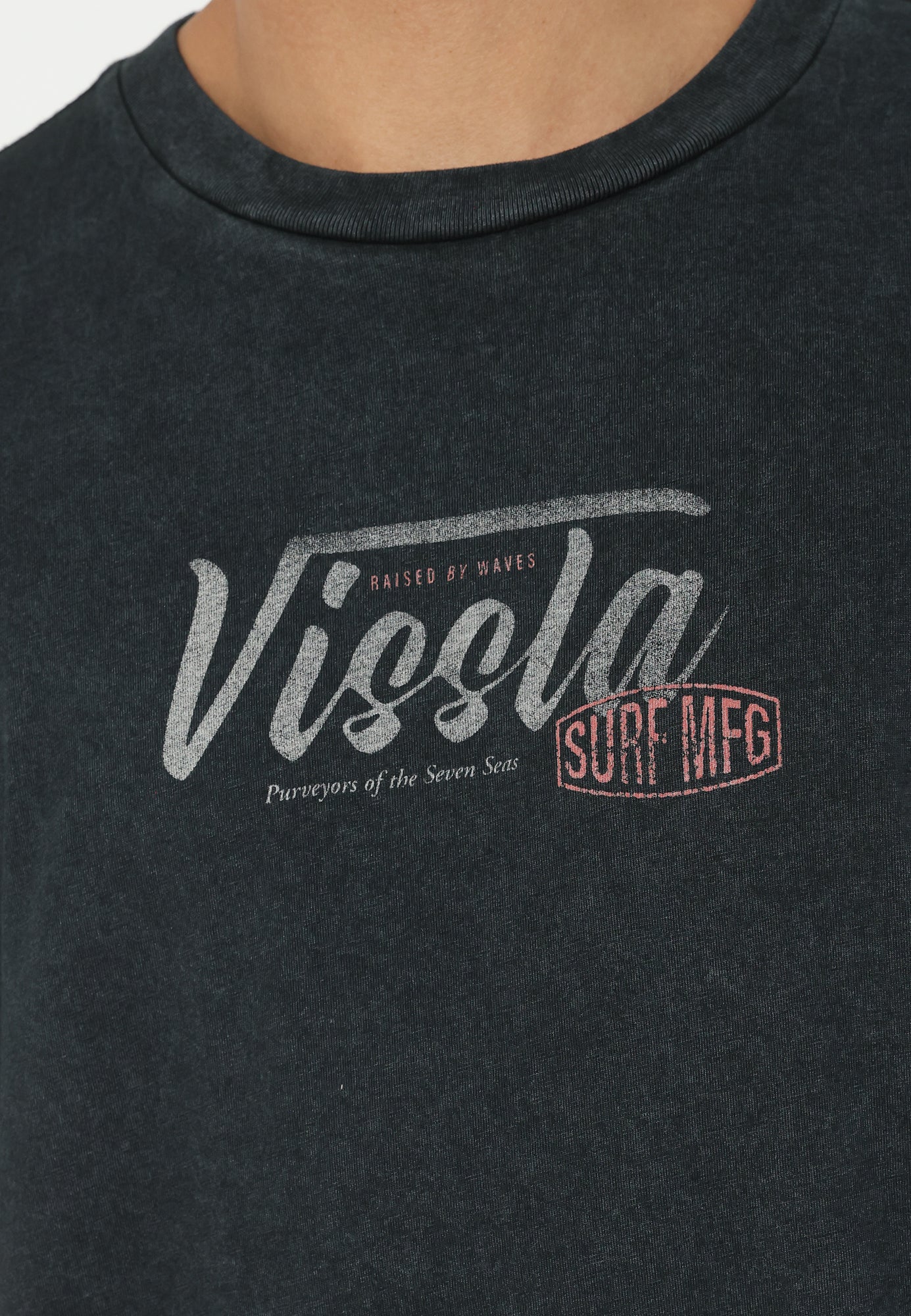 VISSLA-STAMPED SS ORGANIC TEE