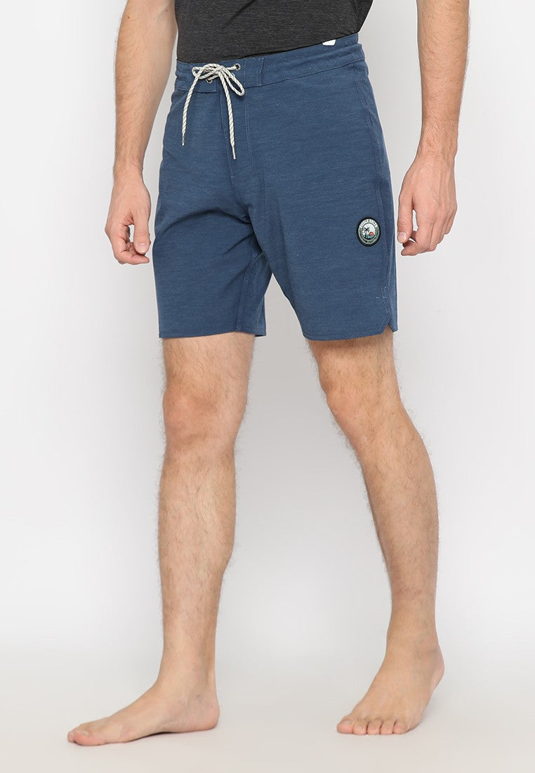 VISSLA-SOLID SETS 18.5" BOARDSHORT